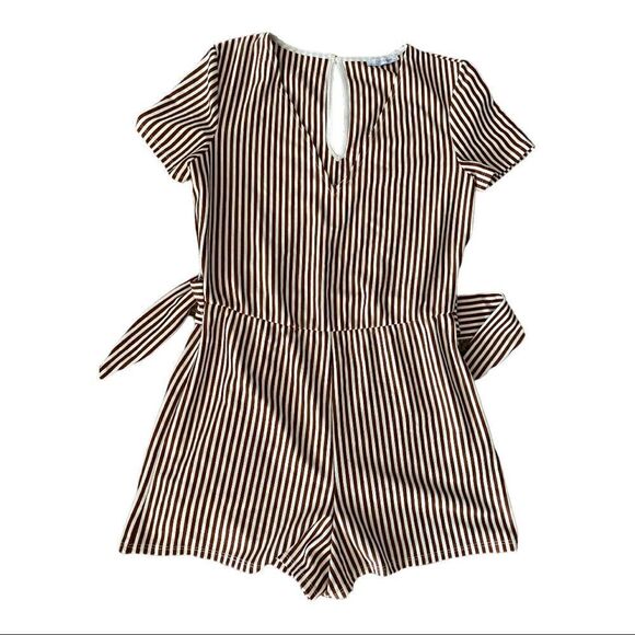 ZARA | Brick Striped V Neck Front Tie Shorts Romper | L - Picture 5 of 7